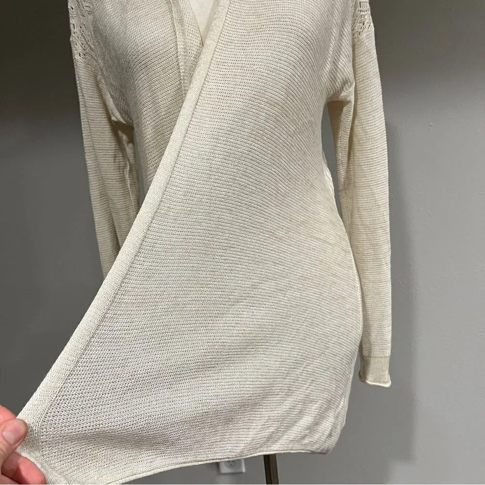 Knox Rose beige Open cardigan with long sleeve with lace details size‎ Medium